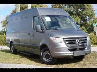 2019 Mercedes-Benz Sprinter 2500 Cargo Van High Roof 170.0" WB - car from the USA, Manheim Buy-Now listing at AUTOMAX