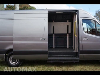 2019 Mercedes-Benz Sprinter 2500 Cargo Van High Roof 170.0" WB - miniatura 11