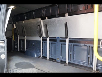 2019 Mercedes-Benz Sprinter 2500 Cargo Van High Roof 170.0" WB - miniatura 16