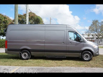 2019 Mercedes-Benz Sprinter 2500 Cargo Van High Roof 170.0" WB - miniatura 8