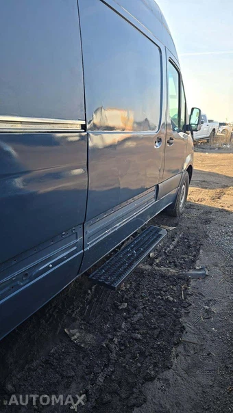 2019 Mercedes-Benz Sprinter 2500 Cargo Van High Roof 170.0" WB - miniatura 24