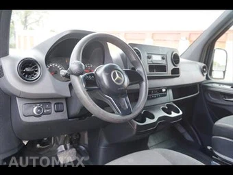 2019 Mercedes-Benz Sprinter 2500 Cargo Van High Roof 170.0" WB - miniatura 24