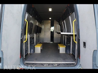 2019 Mercedes-Benz Sprinter 2500 Cargo Van High Roof 170.0" WB - miniatura 17