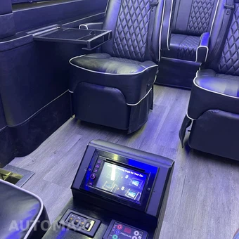 2019 Mercedes-Benz Sprinter 2500 Cargo Van High Roof 170.0" WB - miniatura 8