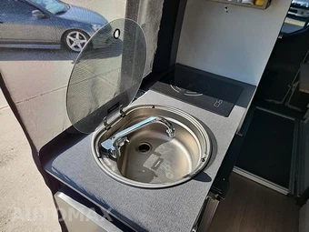 2019 Mercedes-Benz Sprinter 2500 Cargo Van Standard Roof 144.0" WB – miniatura 25