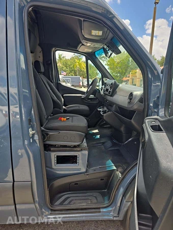 2019 Mercedes-Benz Sprinter 2500 Cargo Van Standard Roof 144.0" WB - miniatura 18