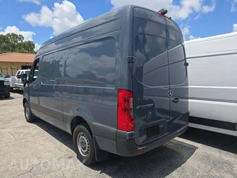 2019 Mercedes-Benz Sprinter 2500 Cargo Van Standard Roof 144.0" WB - miniatura 2
