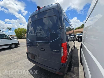 2019 Mercedes-Benz Sprinter 2500 Cargo Van Standard Roof 144.0" WB - miniatura 3