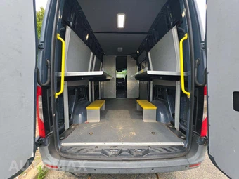 2019 Mercedes-Benz Sprinter 2500 Cargo Van Standard Roof 144.0" WB – miniatura 14