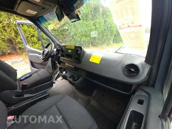 2019 Mercedes-Benz Sprinter 2500 Cargo Van Standard Roof 144.0" WB – miniatura 19