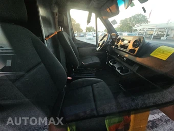 2019 Mercedes-Benz Sprinter 2500 Cargo Van Standard Roof 144.0" WB - miniatura 8
