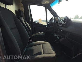 2019 Mercedes-Benz Sprinter 2500 Cargo Van Standard Roof 144.0" WB – miniatura 8