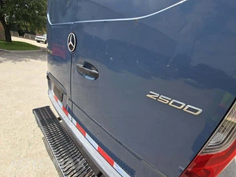 2019 Mercedes-Benz Sprinter 2500 Cargo Van Standard Roof 144.0" WB – miniatura 28