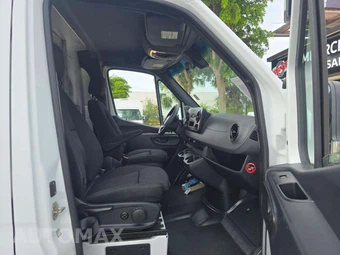 2019 Mercedes-Benz Sprinter 2500 Cargo Van Standard Roof 144.0" WB - miniatura 14