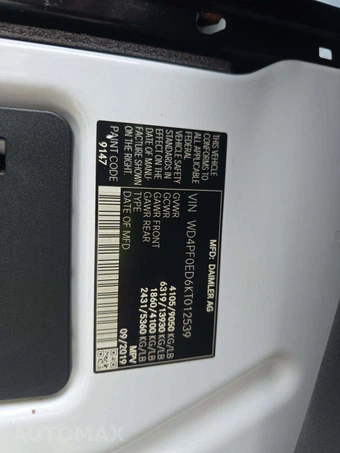 2019 Mercedes-Benz Sprinter 2500 Cargo Van Standard Roof 144.0" WB - miniatura 2
