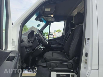 2019 Mercedes-Benz Sprinter 2500 Cargo Van Standard Roof 144.0" WB - miniatura 3