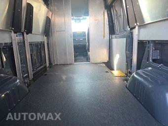 2019 Mercedes-Benz Sprinter 2500 Crew Van High Roof 144.0" WB - miniatura 15