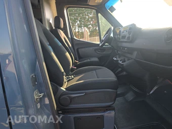 2019 Mercedes-Benz Sprinter 2500 Crew Van High Roof 144.0" WB - miniatura 8