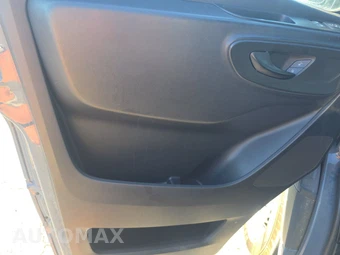 2019 Mercedes-Benz Sprinter 2500 Crew Van High Roof 144.0" WB - miniatura 9