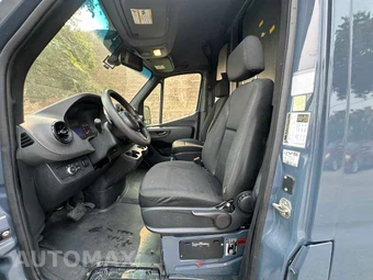 2019 Mercedes-Benz Sprinter 2500 Crew Van High Roof 144.0" WB - miniatura 13