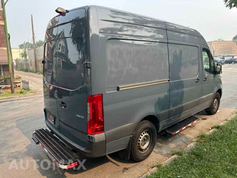 2019 Mercedes-Benz Sprinter 2500 Crew Van High Roof 144.0" WB - miniatura 7