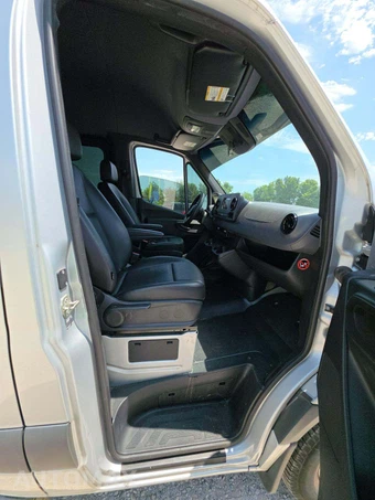 2019 Mercedes-Benz Sprinter 2500 Passenger Van High Roof 144.0" WB - miniatura 19