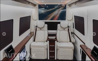 2019 Mercedes-Benz Sprinter 2500 Passenger Van High Roof 170.0" WB - car from the USA, Manheim Buy-Now listing at AUTOMAX