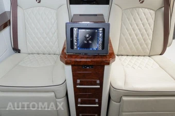 2019 Mercedes-Benz Sprinter 2500 Passenger Van High Roof 170.0" WB - miniatura 39