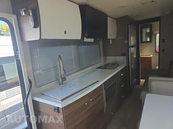 2019 Mercedes-Benz Sprinter 3500XD Cab Chassis – miniatura 24