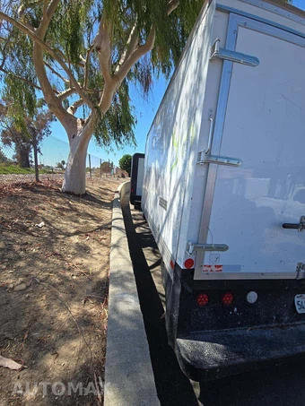 2019 Mercedes-Benz Sprinter 3500XD Cab Chassis – miniatura 20
