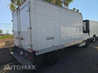 2019 Mercedes-Benz Sprinter 3500XD Cab Chassis – miniatura 3