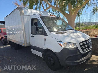2019 Mercedes-Benz Sprinter 3500XD Cab Chassis – miniatura 4