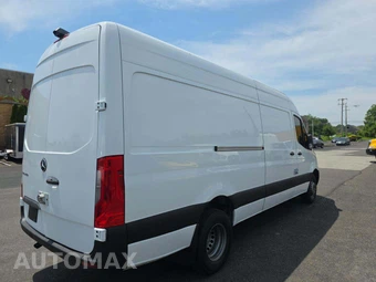2019 Mercedes-Benz Sprinter 4500 Cargo Van DRW High Roof 170.0" WB - miniatura 3