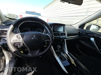 2019 Mitsubishi Eclipse Cross ES – miniatura 11