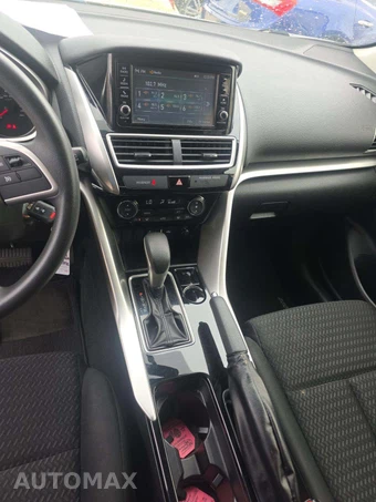2019 Mitsubishi Eclipse Cross ES – miniatura 10