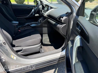 2019 Mitsubishi Eclipse Cross ES - miniatura 11