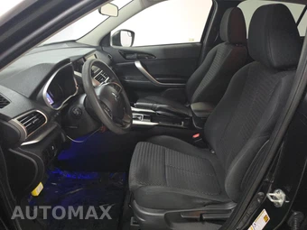 2019 Mitsubishi Eclipse Cross ES – miniatura 7