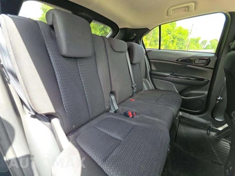 2019 Mitsubishi Eclipse Cross LE – miniatura 13