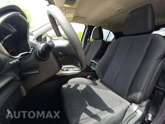 2019 Mitsubishi Eclipse Cross LE – miniatura 3