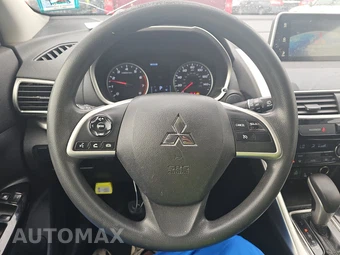2019 Mitsubishi Eclipse Cross LE – miniatura 10