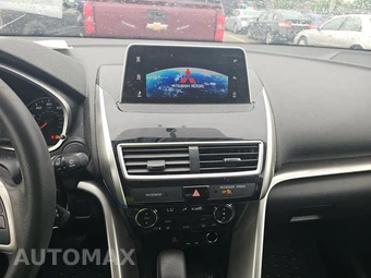 2019 Mitsubishi Eclipse Cross LE – miniatura 11