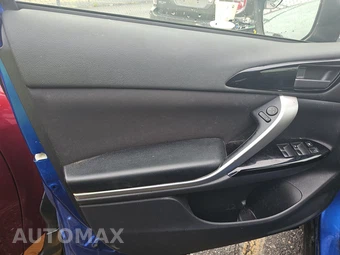 2019 Mitsubishi Eclipse Cross LE – miniatura 9
