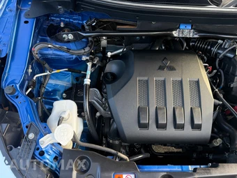 2019 Mitsubishi Eclipse Cross SP - miniatura 111