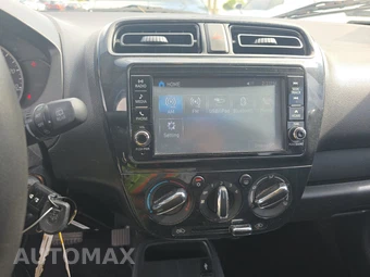 2019 Mitsubishi Mirage ES – miniatura 11
