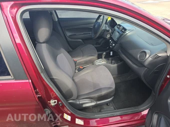2019 Mitsubishi Mirage ES – miniatura 8