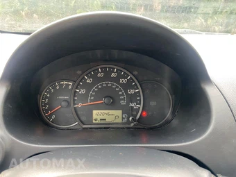 2019 Mitsubishi Mirage ES – miniatura 14