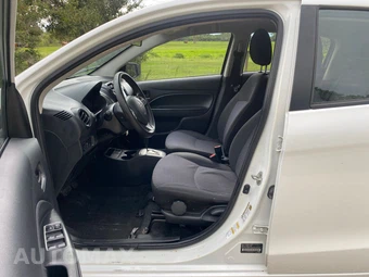 2019 Mitsubishi Mirage ES – miniatura 16