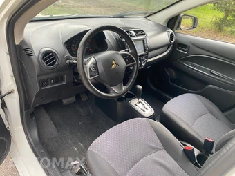 2019 Mitsubishi Mirage ES – miniatura 17