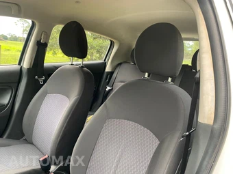 2019 Mitsubishi Mirage ES – miniatura 18