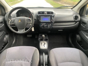 2019 Mitsubishi Mirage ES – miniatura 38